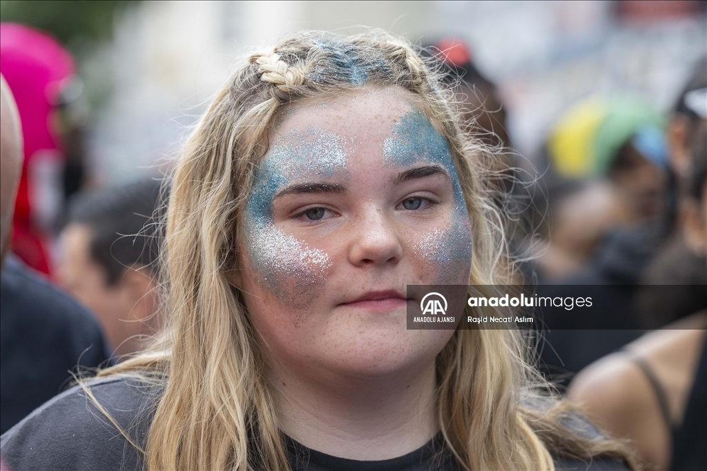 İngiltere'de "Notting Hill Karnavalı" düzenlendi