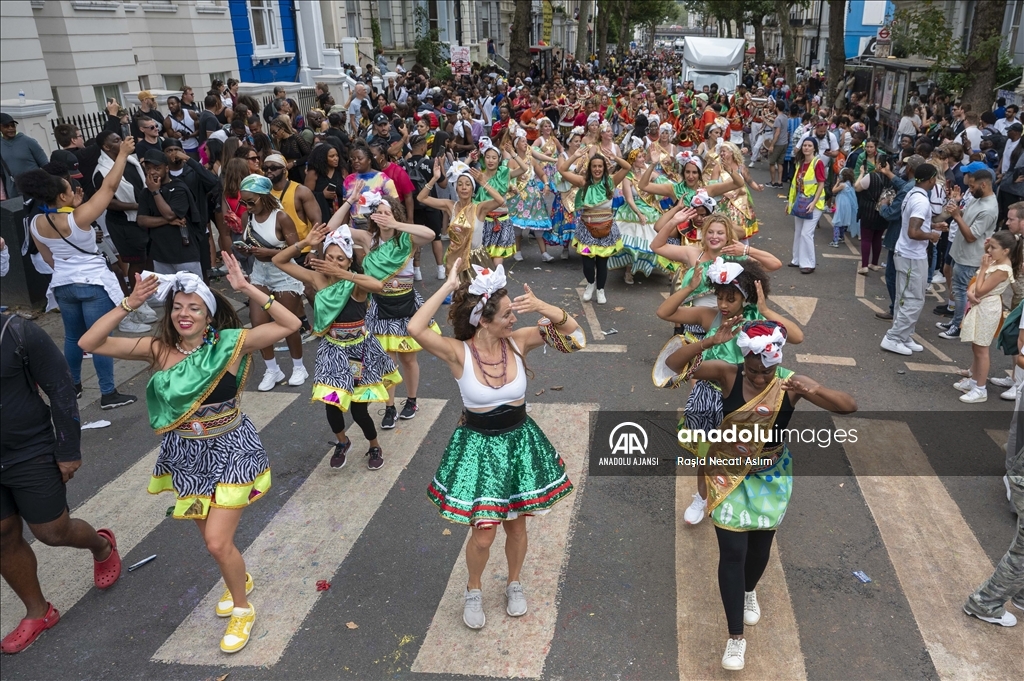 İngiltere'de "Notting Hill Karnavalı" düzenlendi