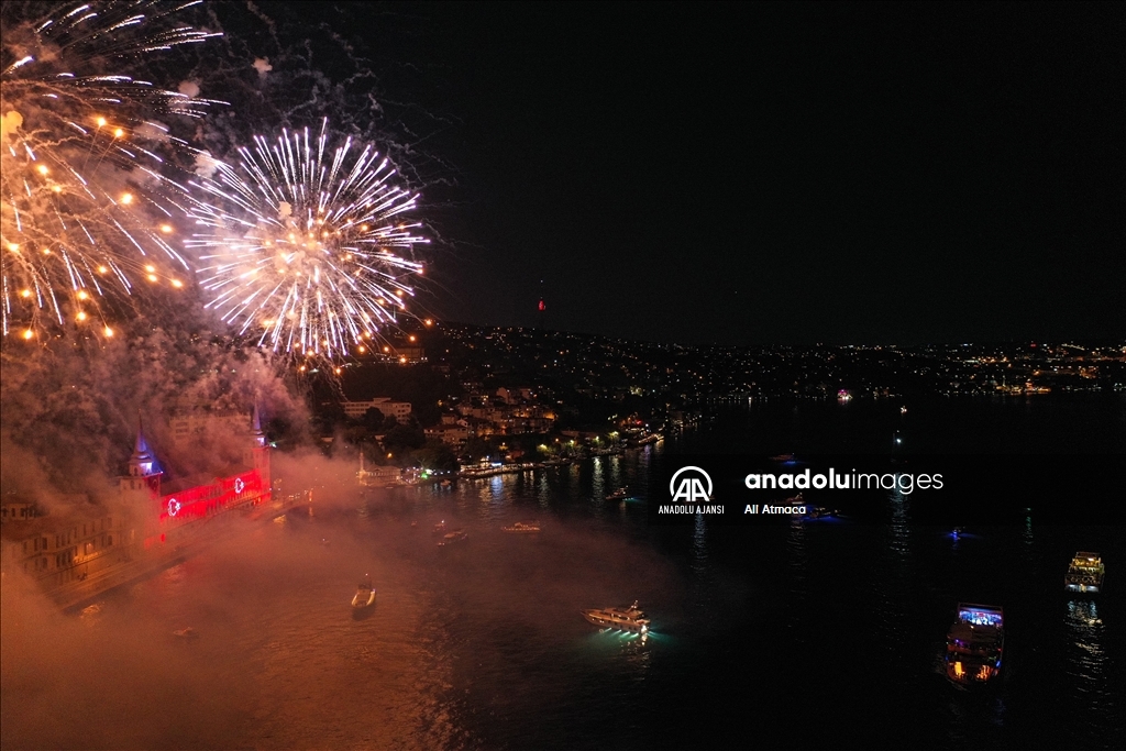 İstanbul'da Büyük Zafer'in 101. yıl dönümü etkinliklerle kutlandı