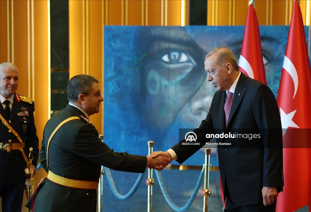 Cumhurbaşkanı Erdoğan, Büyük Zafer'in 101'inci yılı dolayısıyla tebrikleri kabul etti