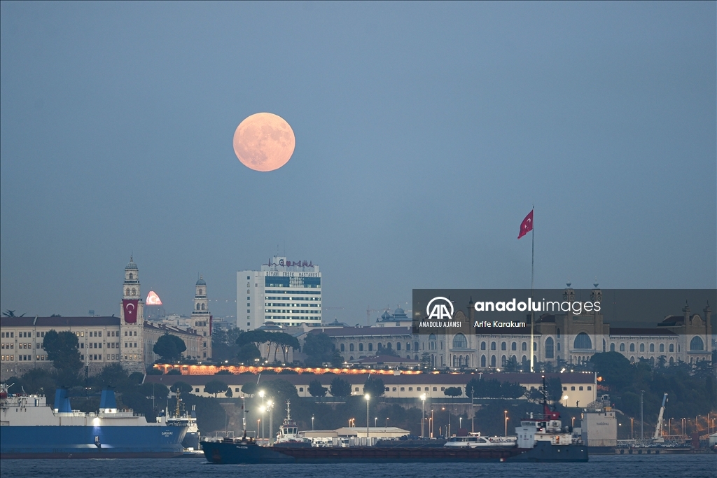 İstanbul'da Süper Ay