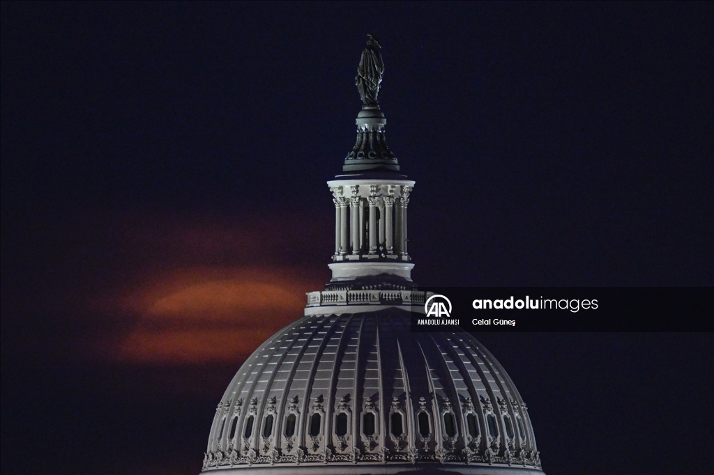 Washington'da dolunay