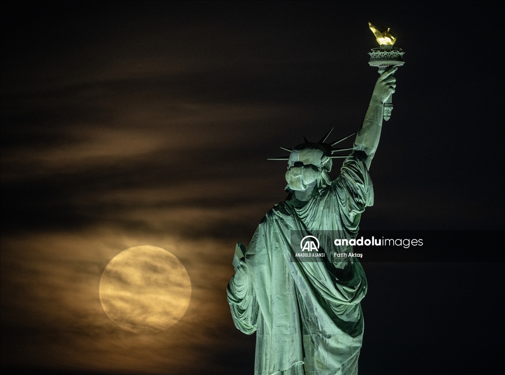 New York'ta "Süper Ay"