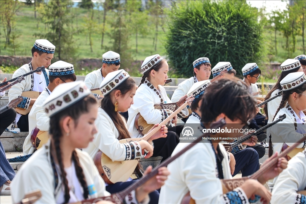 Kazakh singer and music teacher Ibragim Eskendir gives dombra lessons in Astana