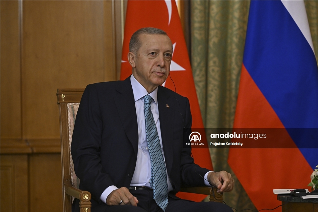 Cumhurbaşkanı Erdoğan Rusya Devlet Başkanı Putin Ile Bir Araya Geldi