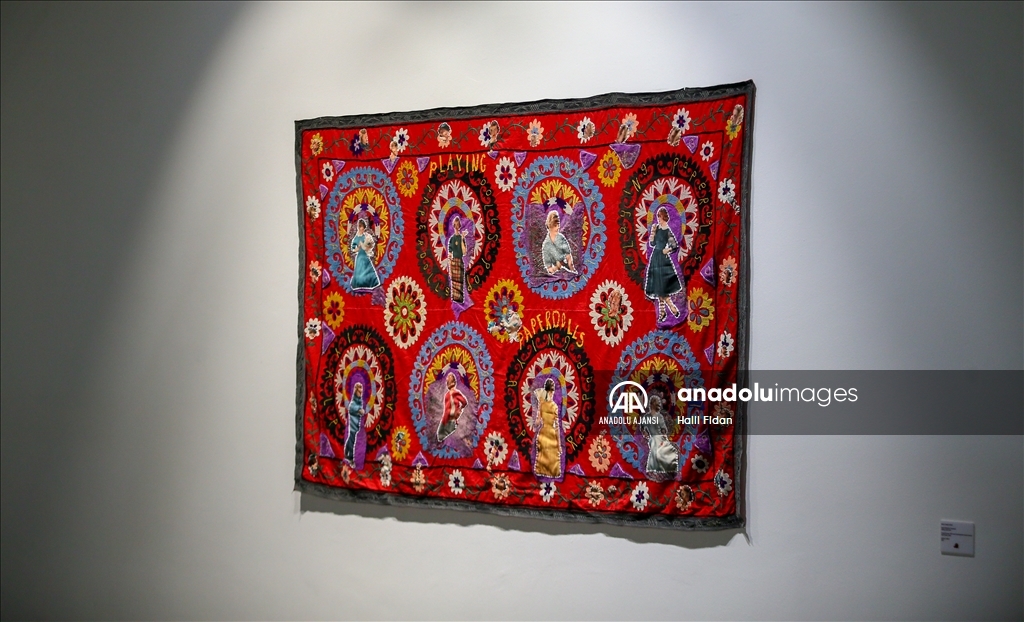 Uluslararası Tekstil Bienali İzmir'de açıldı