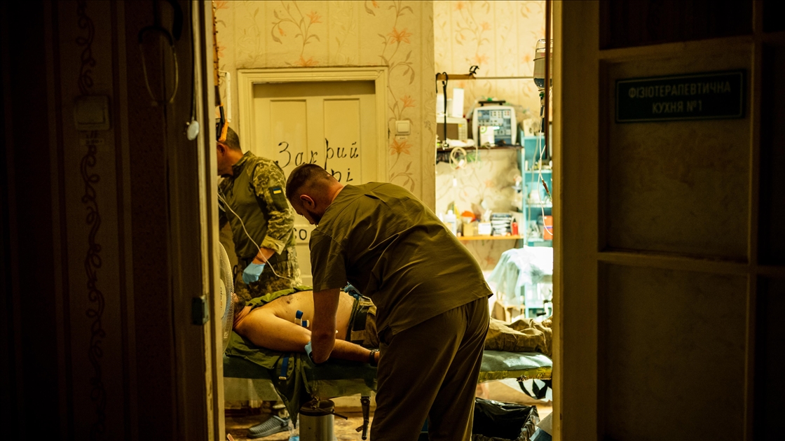 Bahmut kentinde hastalar tedavi ediliyor