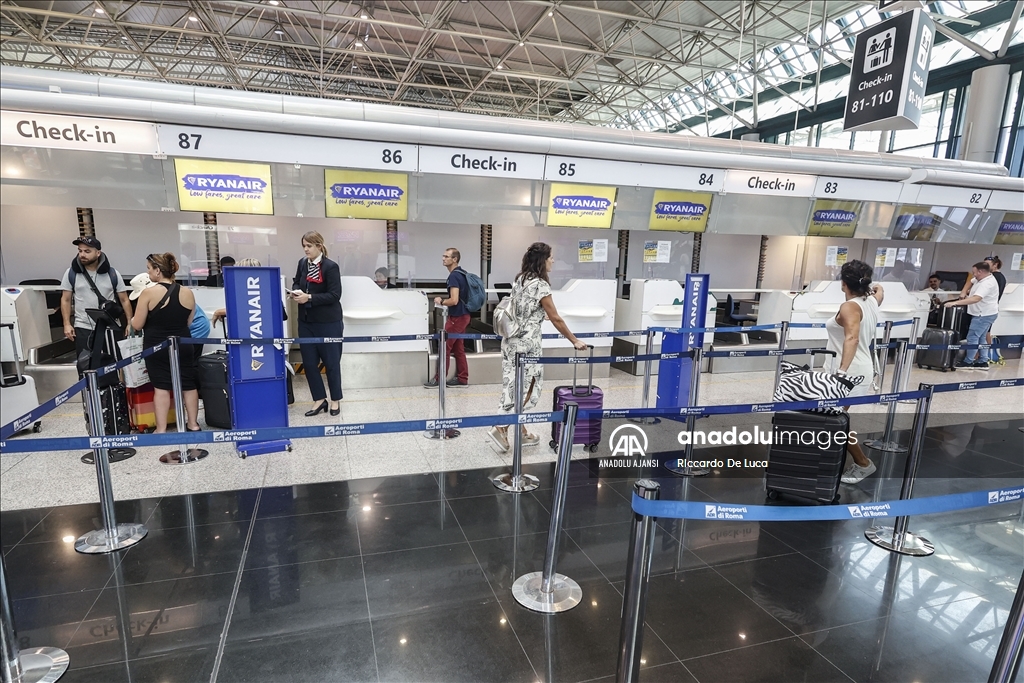 İtalya'da havacılık sektöründe çalışanlar greve gitti