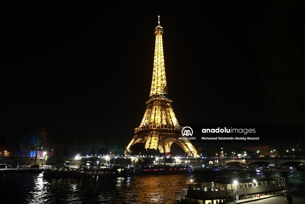 Séisme au Maroc: À Paris, la Tour Eiffel sera éteinte en hommage aux victimes ce samedi soir