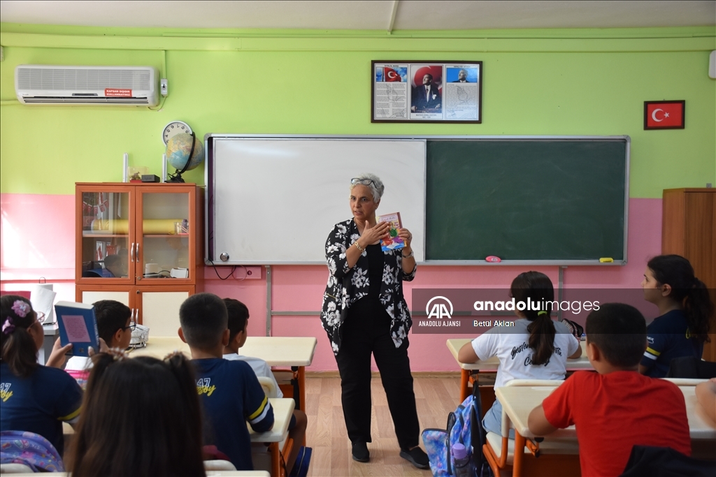 Adana'da yeni eğitim öğretim yılı başladı