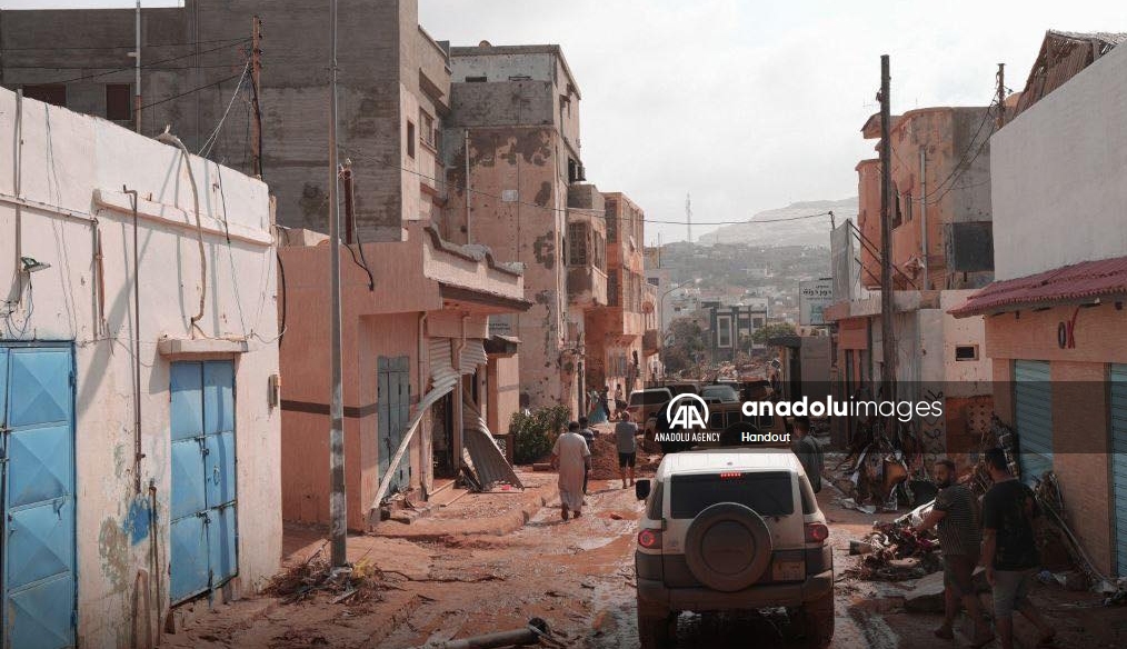 مسؤولون ليبيون: أكثر من ألفي قتيل جراء إعصار "دانيال" في درنة