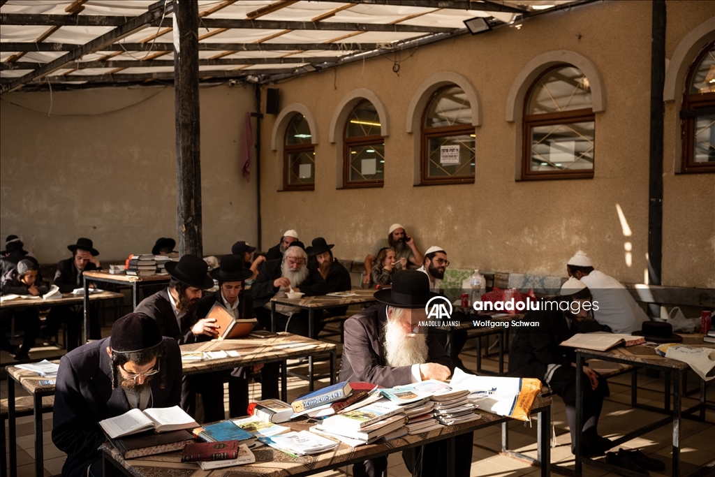 Yahudiler, Roş Aşana Bayramı için Ukrayna'nın Uman kentine gelmeye devam ediyor