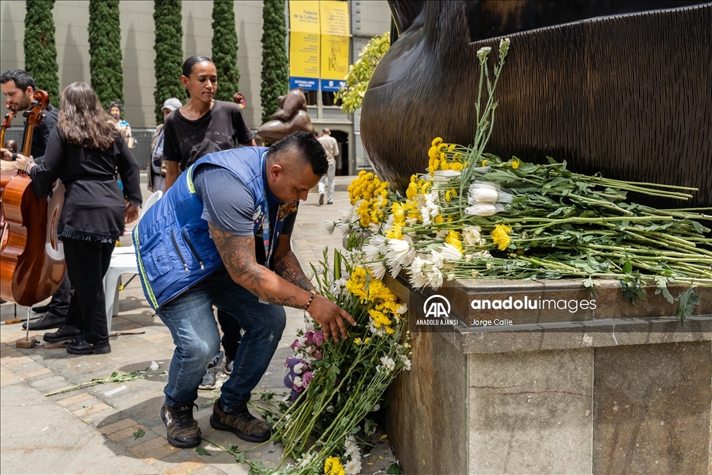 Ünlü Kolombiyalı sanatçı Fernando Botero hayatını kaybetti