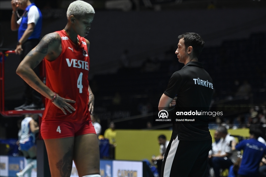 Voleybol: 2024 Paris Olimpiyat Oyunları elemeleri