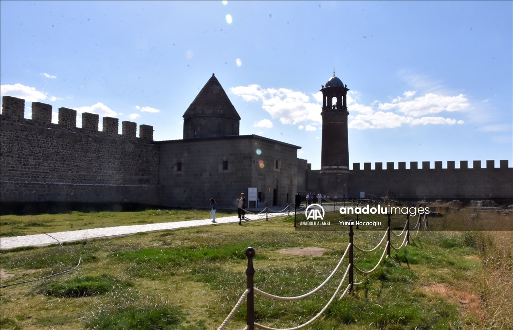 "2025 EİT Turizm Başkenti" seçilen Erzurum yazın da turistleri ağırladı