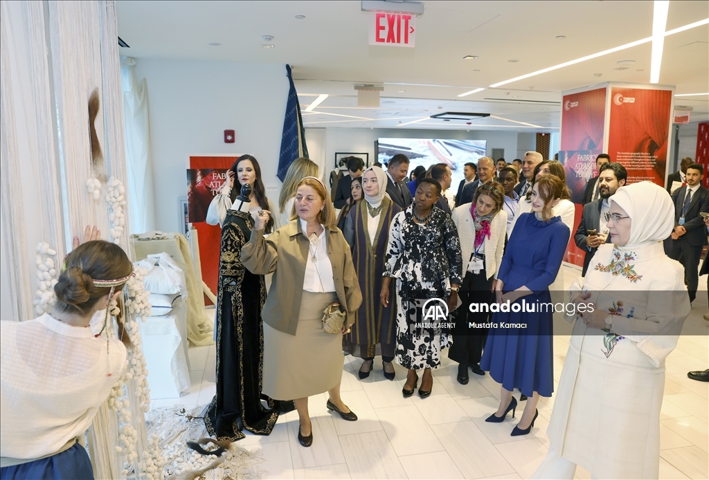 Turkish first lady Emine Erdogan promotes Anatolian products to other countries' first ladies at the Turkish House