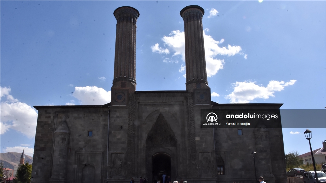 "2025 EİT Turizm Başkenti" seçilen Erzurum yazın da turistleri ağırladı