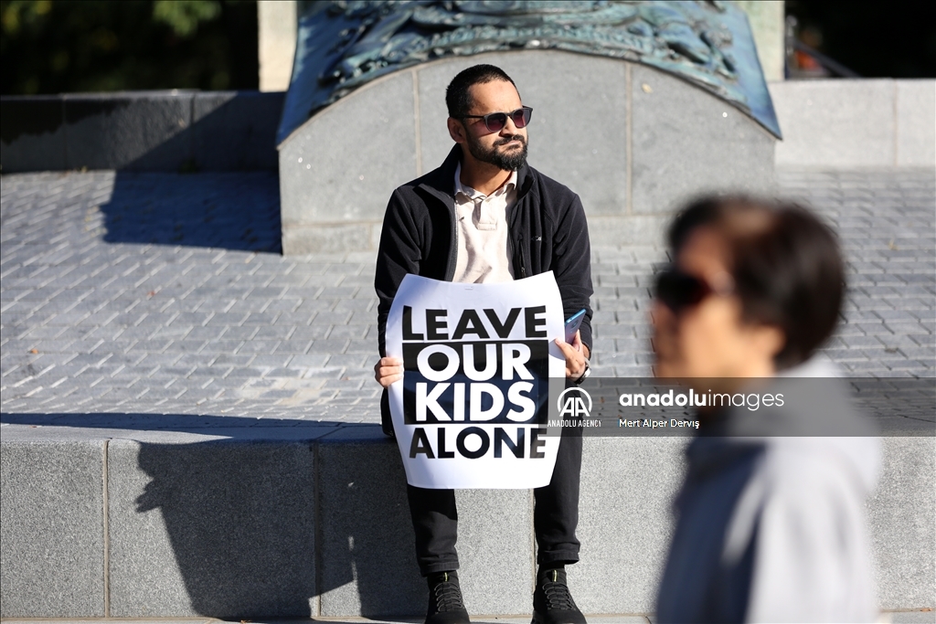 В Торонто прошла акция «Марш миллиона детей»