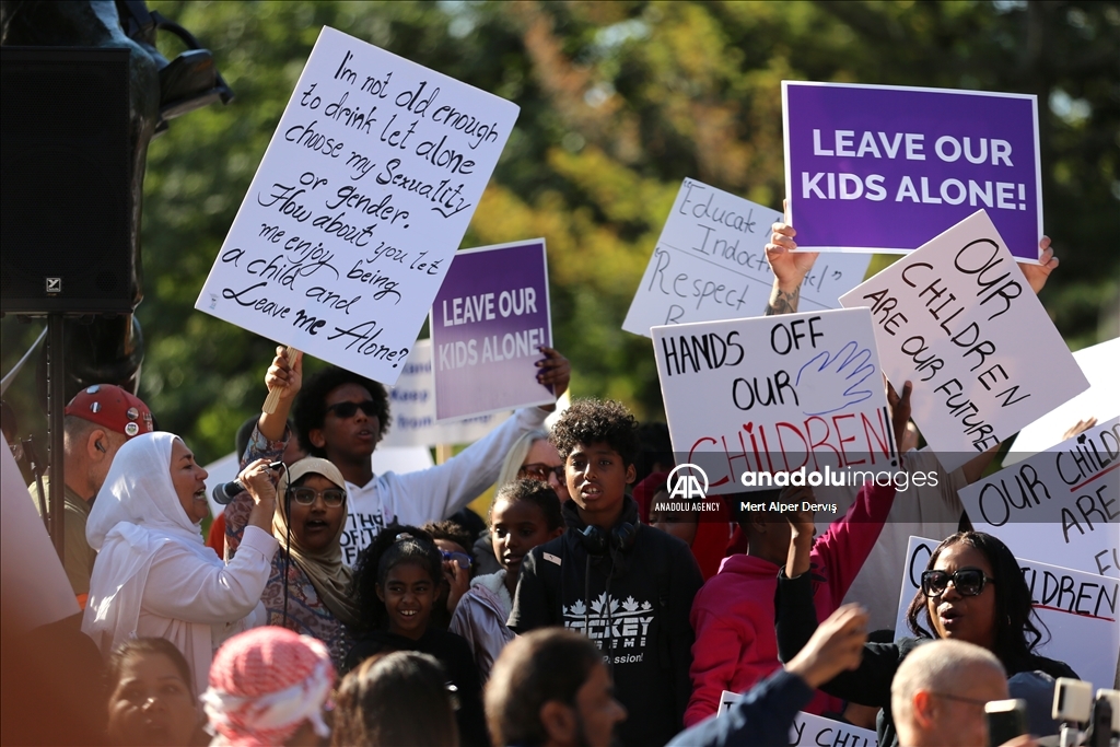 В Торонто прошла акция «Марш миллиона детей»