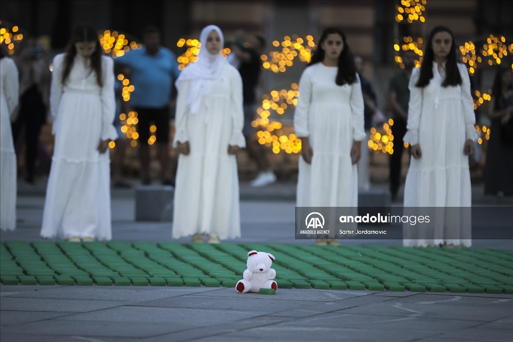 В Сараево прошло мероприятие по случаю 28-й годовщины геноцида в Сребренице