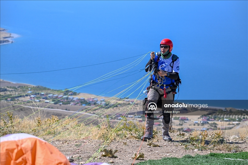 Li Wanê "Şampiyoniya Hedef Paramotorê û Pereşûta Berpalê" didome