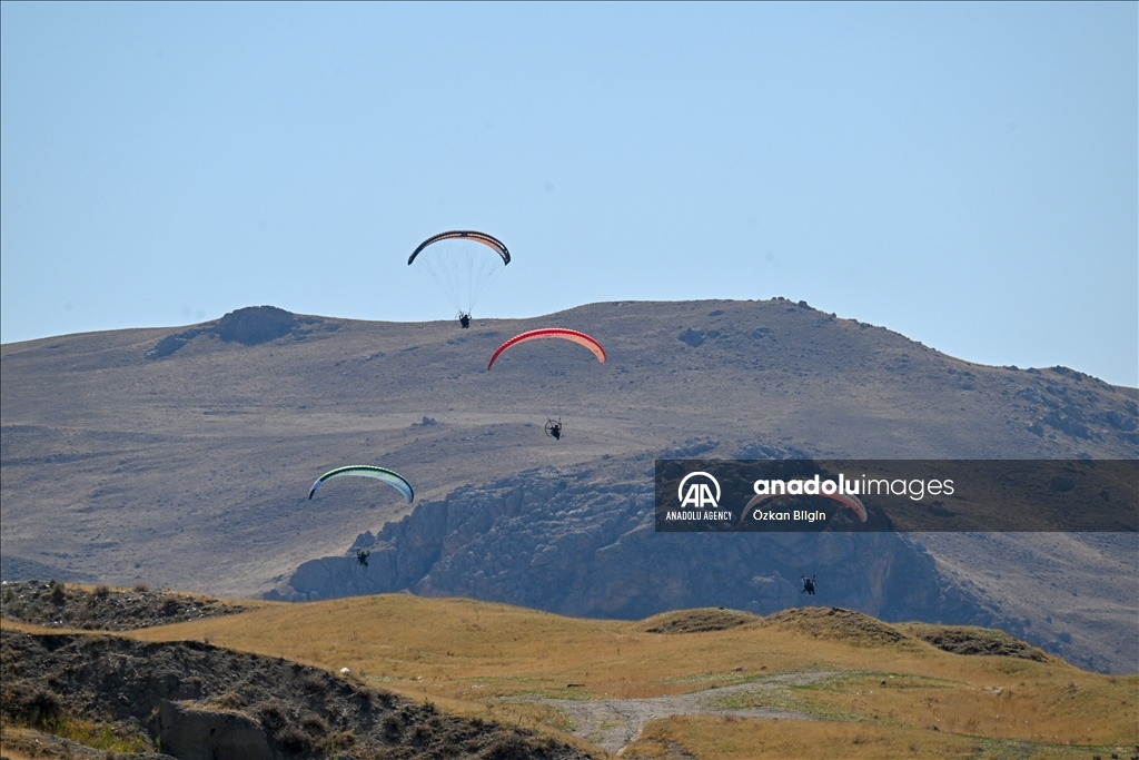 Li Wanê "Şampiyoniya Hedef Paramotorê û Pereşûta Berpalê" didome