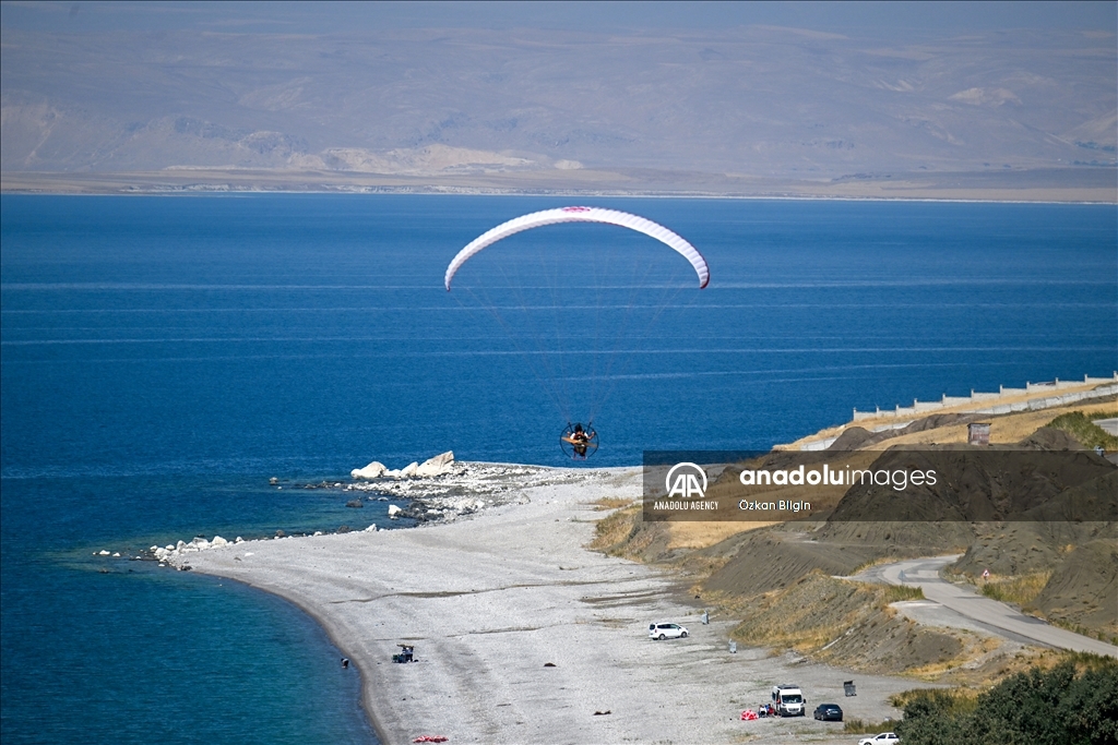 Li Wanê "Şampiyoniya Hedef Paramotorê û Pereşûta Berpalê" didome