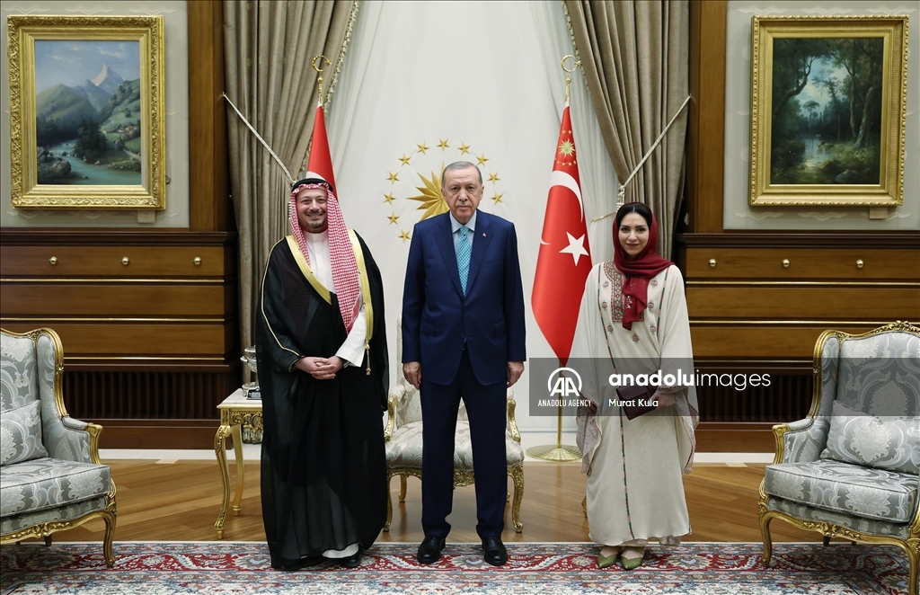 أردوغان يتسلم أوراق اعتماد السفير السعودي