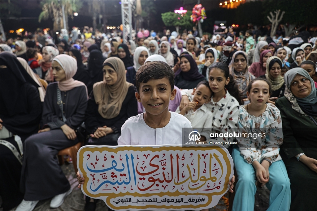 Gazze'de Mevlid Kandili kutlamaları