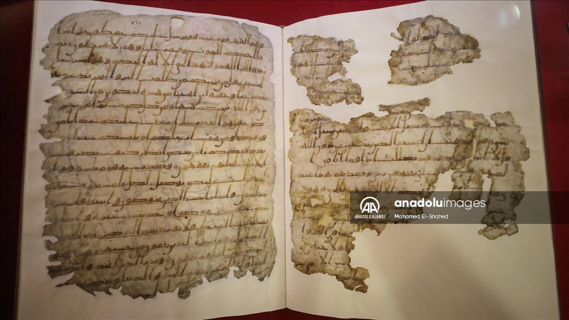 Mısır'da restorasyonu tamamlanan 1400 yıllık el yazması Kur'an-ı Kerim sergilendi