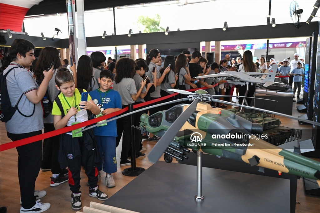 TEKNOFEST İzmir'de, ikinci gün etkinlikleri başladı