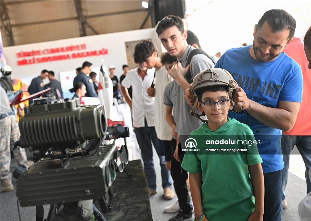 TEKNOFEST İzmir'de, ikinci gün etkinlikleri başladı