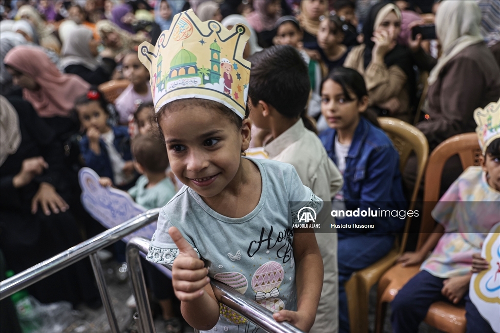 Gazze'de Mevlid Kandili kutlamaları