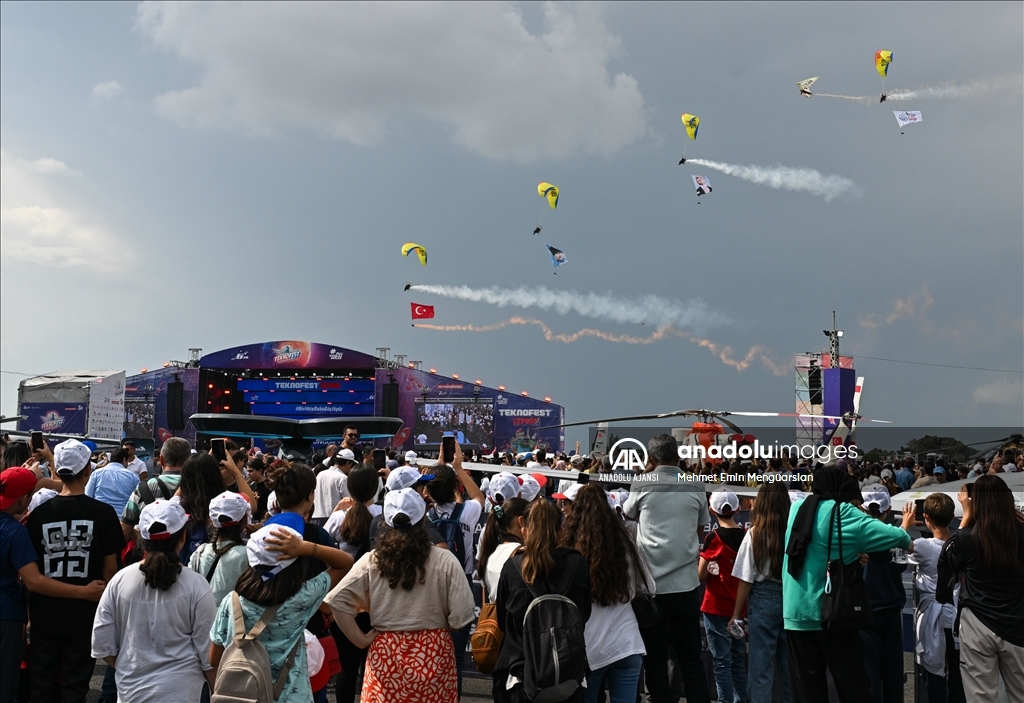 TEKNOFEST İzmir'de, ikinci gün etkinlikleri devam ediyor