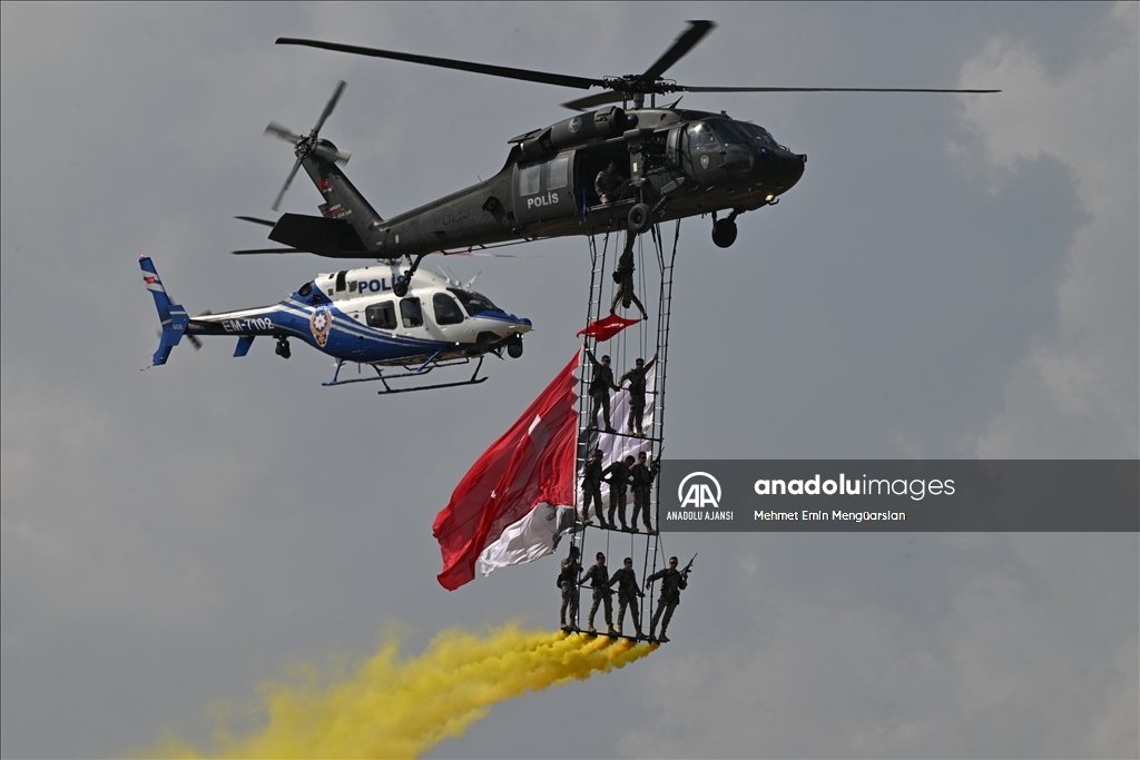 TEKNOFEST İzmir'de, ikinci gün etkinlikleri başladı