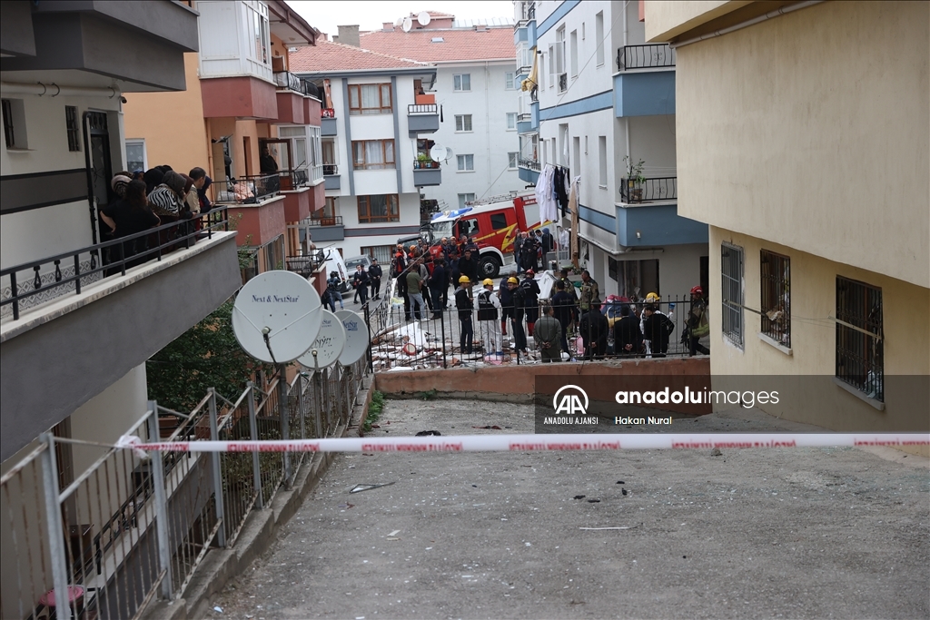 Ankara Mamak'ta binada doğal gaz patlaması