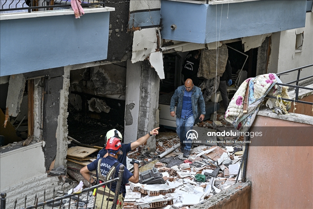 Ankara Mamak’ta binada doğal gaz patlaması sonucu 1 kişi öldü