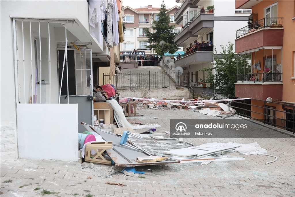 Ankara Mamak'ta binada doğal gaz patlaması