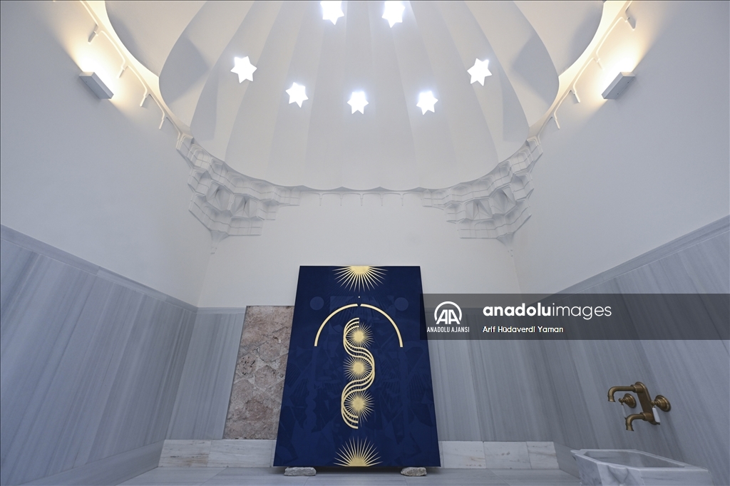 Tarihi Zeyrek Çinili Hamam, restorasyonun ardından "Kalıntıların Şifası" sergisiyle son kez sanatseverleri ağırlıyor