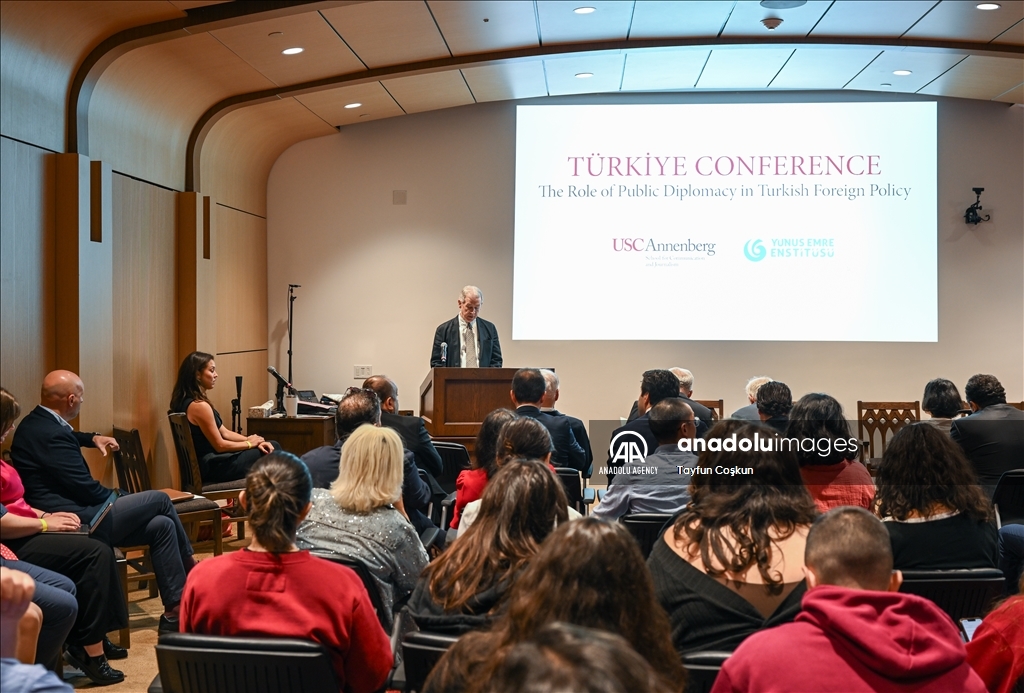 ABD'de "Türk Dış Politikasında Kamu Diplomasisinin Rolü" isimli konferans