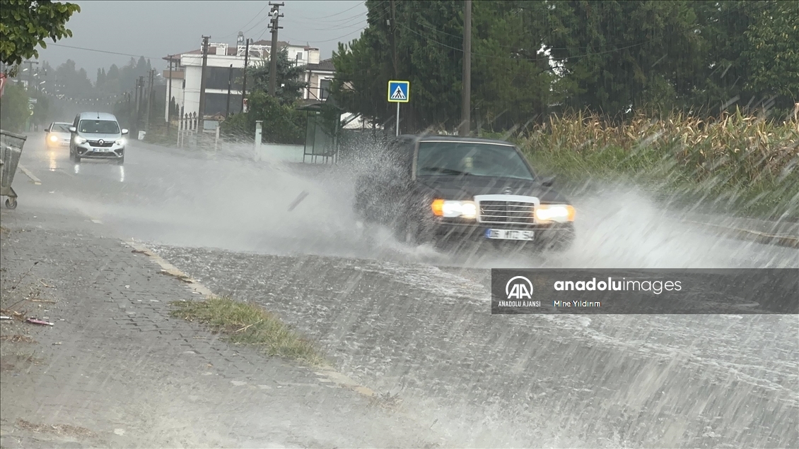 Sakarya'da sağanak etkili oldu