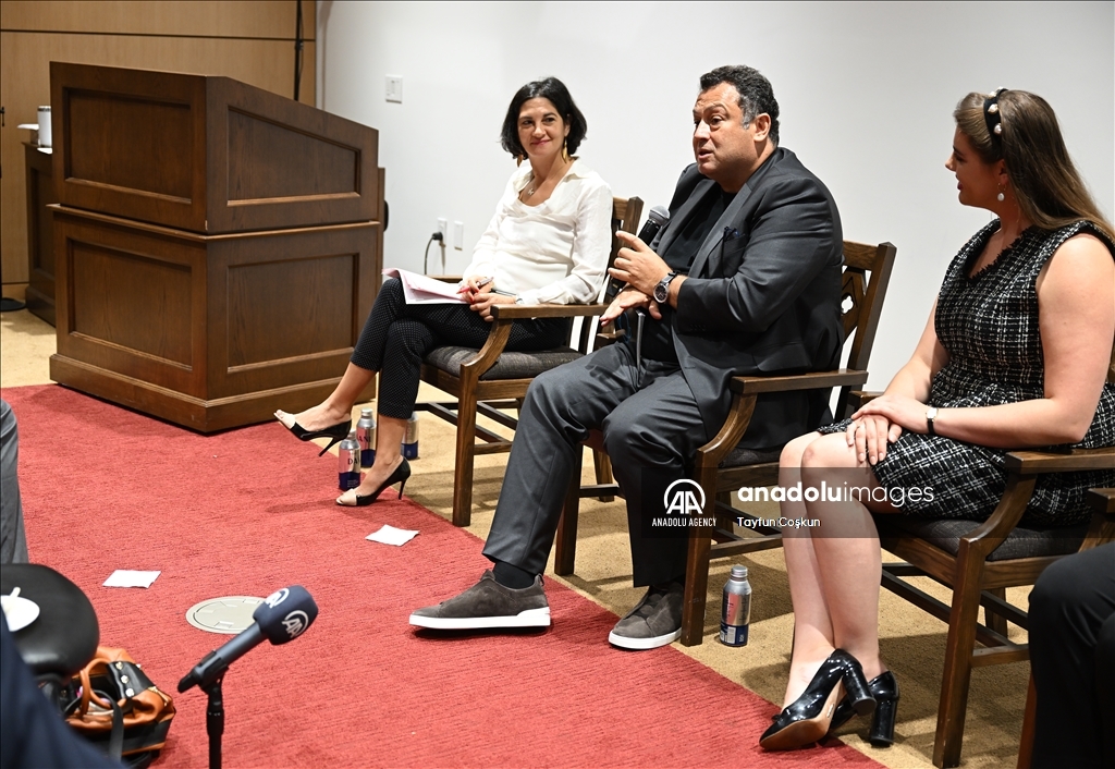 Полиция США пресекла провокацию армян во время конференции по Турции