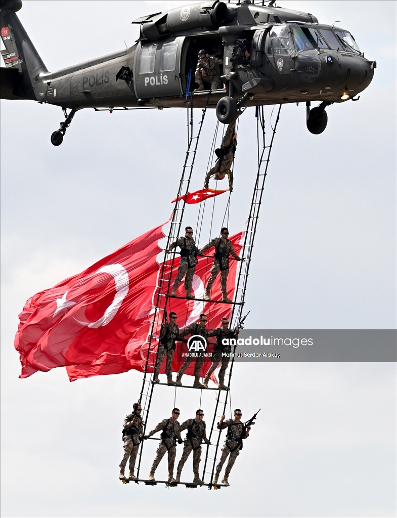 TEKNOFEST İzmir, son gün etkinlikleri ile devam ediyor