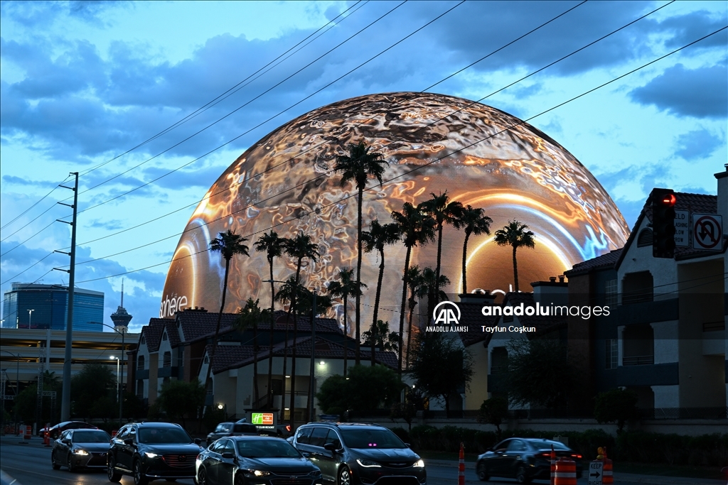 Las Vegas'taki Dünya'nın en büyük LED küresi MSG Sphere