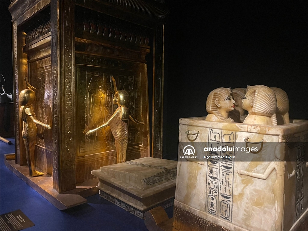 "Gizemli Firavun TutAnkhAmun'un Hazineleri" İstanbul Akvaryum'da açıldı