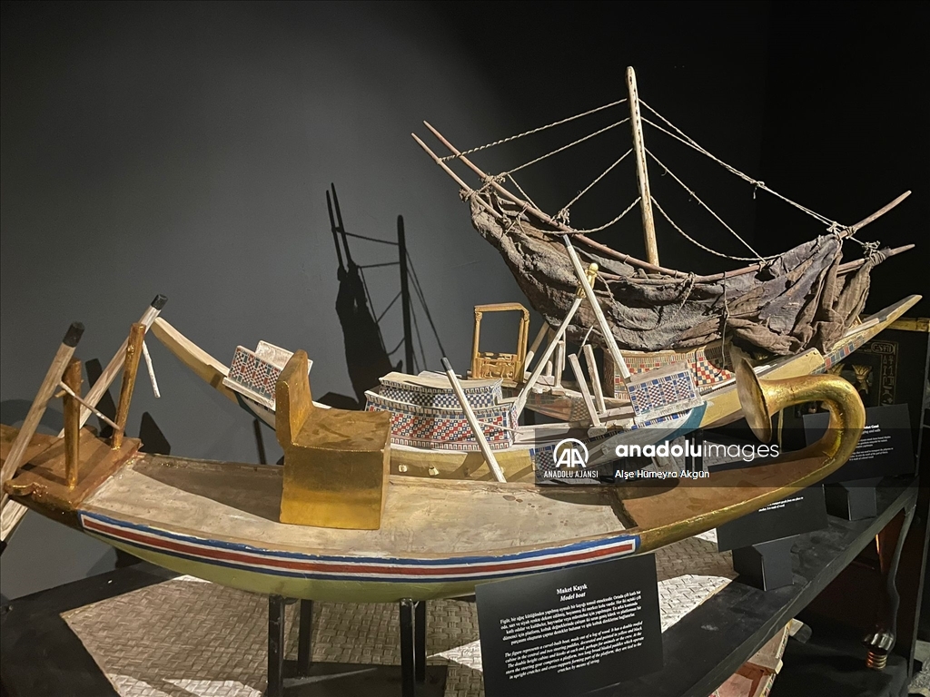 "Gizemli Firavun TutAnkhAmun'un Hazineleri" İstanbul Akvaryum'da açıldı