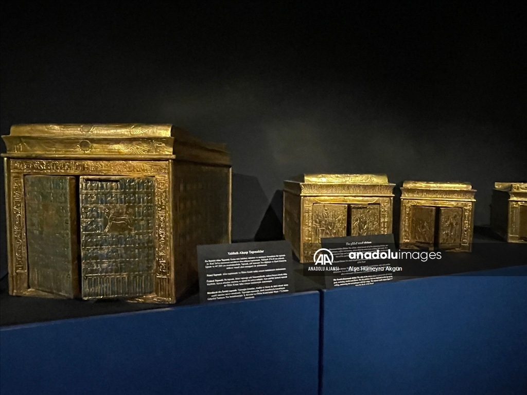 "Gizemli Firavun TutAnkhAmun'un Hazineleri" İstanbul Akvaryum'da açıldı