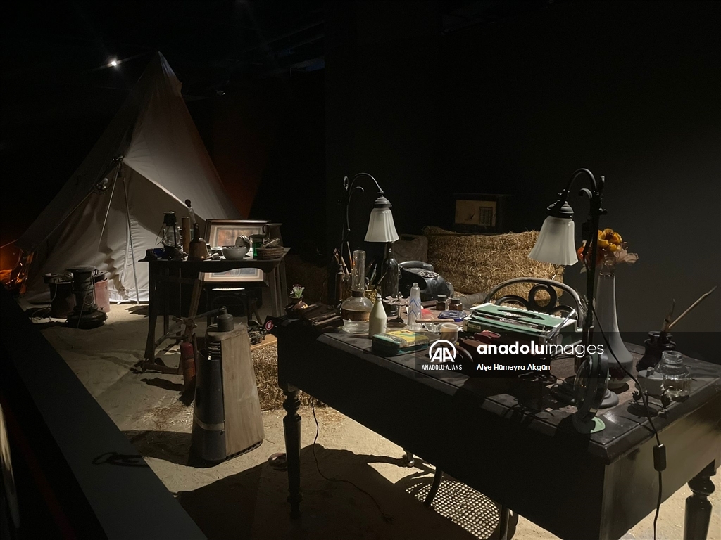 "Gizemli Firavun TutAnkhAmun'un Hazineleri" İstanbul Akvaryum'da açıldı