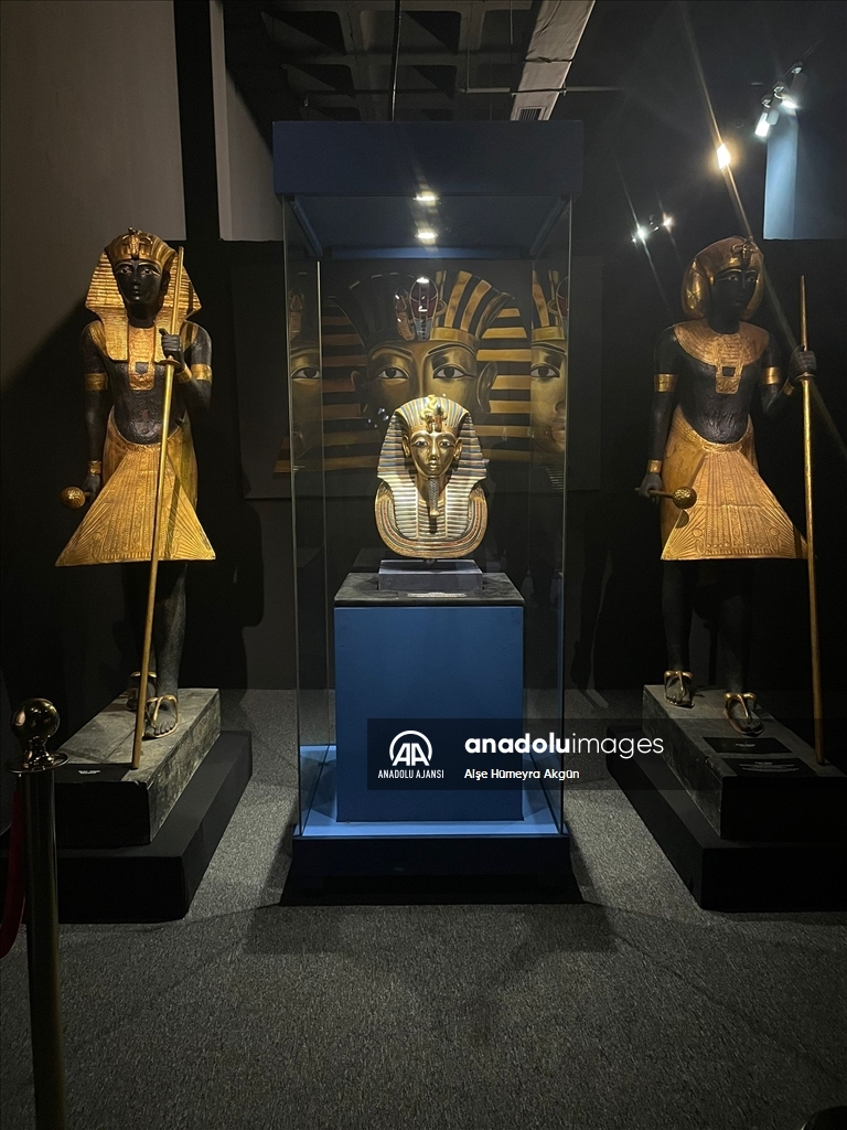"Gizemli Firavun TutAnkhAmun'un Hazineleri" İstanbul Akvaryum'da açıldı