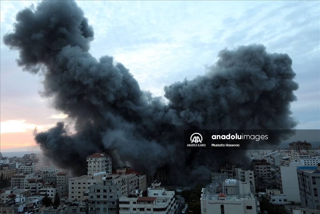 İsrail'in Gazze'ye yönelik hava saldırıları